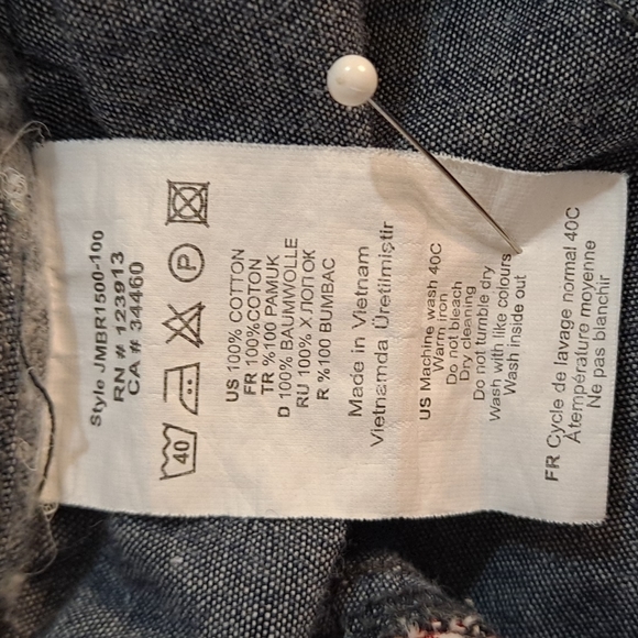 J.A.C.H.S Clothing men's shorts in 36 waist. Red, white and blue plaid. - Picture 5 of 5